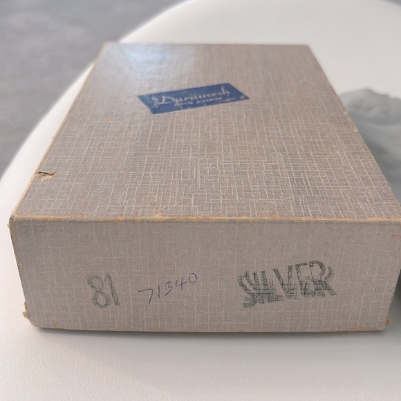 Vintage Duramesh Fifth Avenue silver mesh purse and compact - Picture 9 of 9